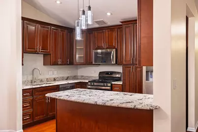 2673 S Embers Lane, Arlington Heights, IL 60005 - Photo 4