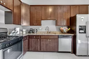 6525 S Vernon Ave, Chicago, IL 60637 - Photo 18