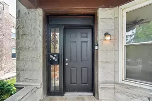 6525 S Vernon Ave, Chicago, IL 60637 - Photo 6