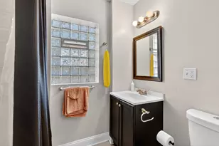 6525 S Vernon Ave, Chicago, IL 60637 - Photo 26