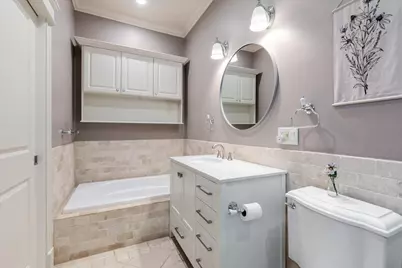 839 W Wellington Avenue #2, Chicago, IL 60657 - Photo 10