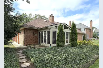 2S015 Ironwood Lane, Wheaton, IL 60189 - Photo 2