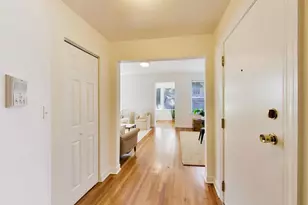 1507 Maple Ave, Evanston, IL 60201 - Photo 2