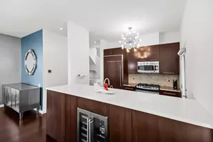 1767 N Hoyne Ave, Chicago, IL 60647 - Photo 4