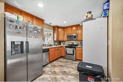 260 Flagstaff Lane, Hoffman Estates, IL 60169 - Photo 10