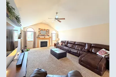 1024 Southcreek Drive, Manteno, IL 60950 - Photo 18