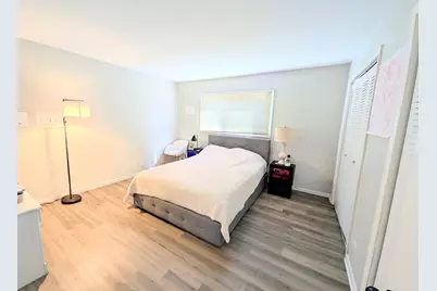 1243 Brown Street #2G, Des Plaines, IL 60016 - Photo 8
