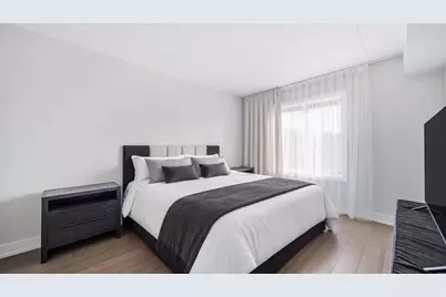 [Address not provided], Elmhurst, IL 60126 - Photo 16