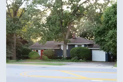 58 E Terra Cotta Avenue, Crystal Lake, IL 60014 - Photo 1