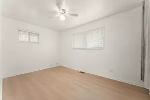 1373 Mackinaw Ave, Calumet City, IL 60409 - Photo 10