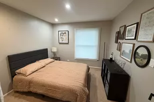 1186 E Azalea Ln, Palatine, IL 60074 - Photo 2