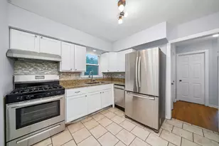 701 E 142nd St, Dolton, IL 60419 - Photo 10