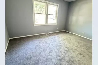1625 Sycamore Lane, Aurora, IL 60504 - Photo 8