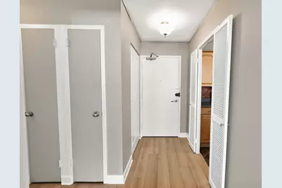 6301 N Sheridan Road #19N, Chicago, IL 60660 - Photo 4