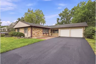 1600 Cambourne Lane, Schaumburg, IL 60194 - Photo 1