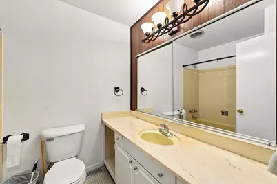 1600 Cambourne Lane, Schaumburg, IL 60194 - Photo 18