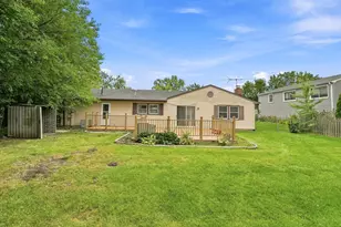 1600 Cambourne Ln, Schaumburg, IL 60194 - Photo 30