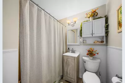 743 Delphia Avenue, Elk Grove Village, IL 60007 - Photo 22