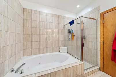 2455 W Ohio Street #8E, Chicago, IL 60612 - Photo 36