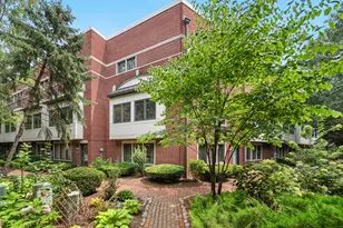 2455 W Ohio St, Chicago, IL 60612 - Photo 12