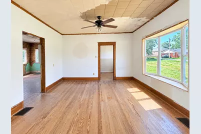 603 Union Avenue, Lowell, IL 62927 - Photo 6
