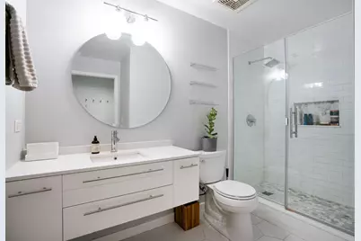 [Address not provided], Chicago, IL 60607 - Photo 12