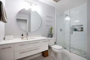 [Address not provided], Chicago, IL 60607 - Photo 12