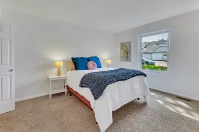 1374 Williamsburg Drive #B1, Schaumburg, IL 60193 - Photo 14