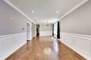 7643 S Eberhart Ave, Chicago, IL 60619 - Photo 6