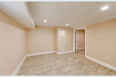 7643 S Eberhart Avenue, Chicago, IL 60619 - Photo 32