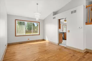 1125 Darin Dr, Lockport, IL 60441 - Photo 10