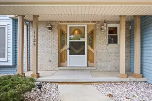 1125 Darin Dr, Lockport, IL 60441 - Photo 2