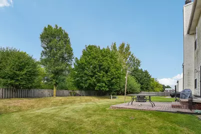 5645 Savoy Drive, Lake in the Hills, IL 60156 - Photo 22