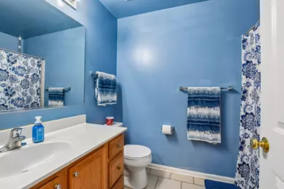 5645 Savoy Drive, Lake in the Hills, IL 60156 - Photo 16