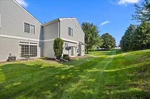413 Cascade Ln, Oswego, IL 60543 - Photo 24