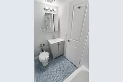 6012 N Kenmore Avenue #4F, Chicago, IL 60660 - Photo 8