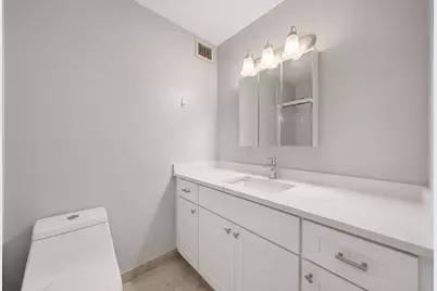 233 E Erie Street #1110, Chicago, IL 60611 - Photo 14