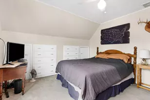 2833 N Francisco Ave, Chicago, IL 60618 - Photo 16