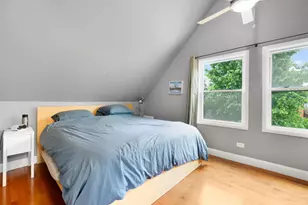 2833 N Francisco Ave, Chicago, IL 60618 - Photo 12