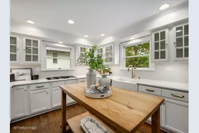 [Address not provided], Glen Ellyn, IL 60137 - Photo 12