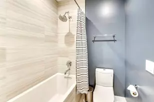 6 N Carpenter St, Chicago, IL 60607 - Photo 24
