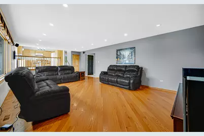 8544 Meadows Edge Trail, Tinley Park, IL 60487 - Photo 18