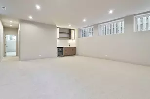 3754 W Sunnyside Ave, Chicago, IL 60625 - Photo 22