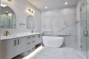 3754 W Sunnyside Ave, Chicago, IL 60625 - Photo 14