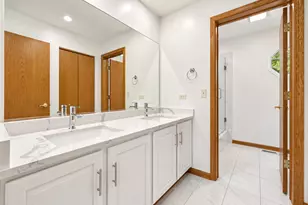 247 Alyssum Ct, Romeoville, IL 60446 - Photo 12