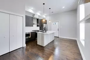 3330 S Indiana Ave, Chicago, IL 60616 - Photo 8