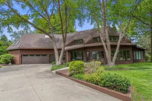 2402 N Nottingham Ct, Champaign, IL 61821 - Photo 62