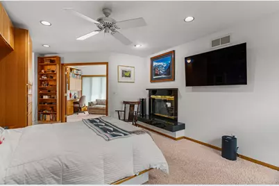 2402 N Nottingham Court, Champaign, IL 61821 - Photo 40