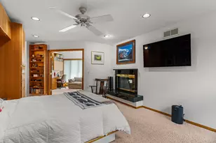 2402 N Nottingham Ct, Champaign, IL 61821 - Photo 40