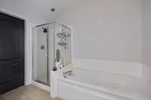 2597 Barnhart St, West Chicago, IL 60185 - Photo 18